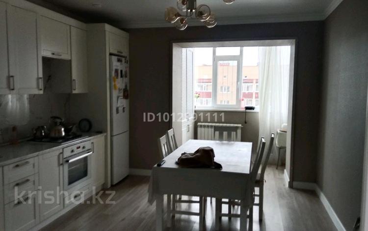 4-комнатная квартира · 125 м² · 5/5 этаж, мкр. Алтын орда 28 — М. Шокая и Мангилик ел за 52 млн ₸ в Актобе — фото 2
