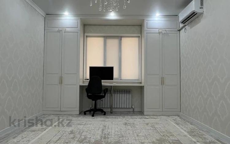 3-комнатная квартира · 112 м² · 3 этаж, 16-й мкр 77 за 36.2 млн 〒 в Актау — фото 2