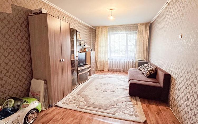 2-комнатная квартира, 45 м², 1/4 этаж, Жетісу за 13.8 млн 〒 в Талдыкоргане, мкр Жетысу — фото 2