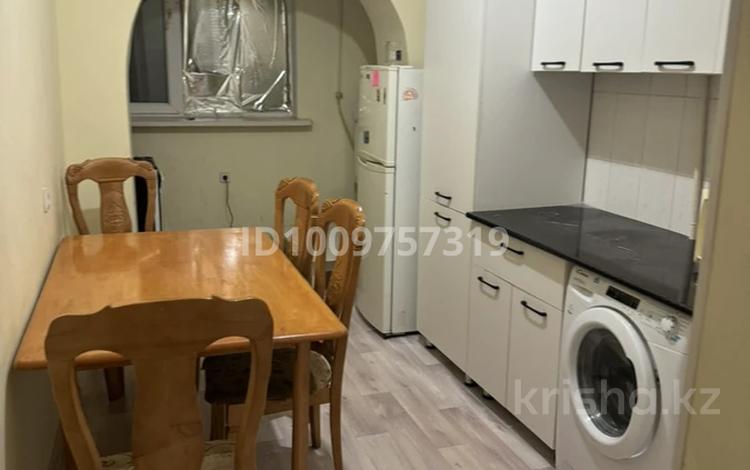3-комнатная квартира · 65 м² · 2/2 этаж, пгт Балыкши, Хабиева 9 за 160 000 ₸ в Атырау — фото 2