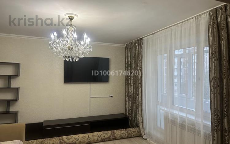 3-комнатная квартира · 65 м² · 5/9 этаж, мкр Юго-Восток, Мкр Степной 3 — Напротив супермаркета Норма за 300 000 ₸ в Караганде, Казыбек би р-н — фото 2