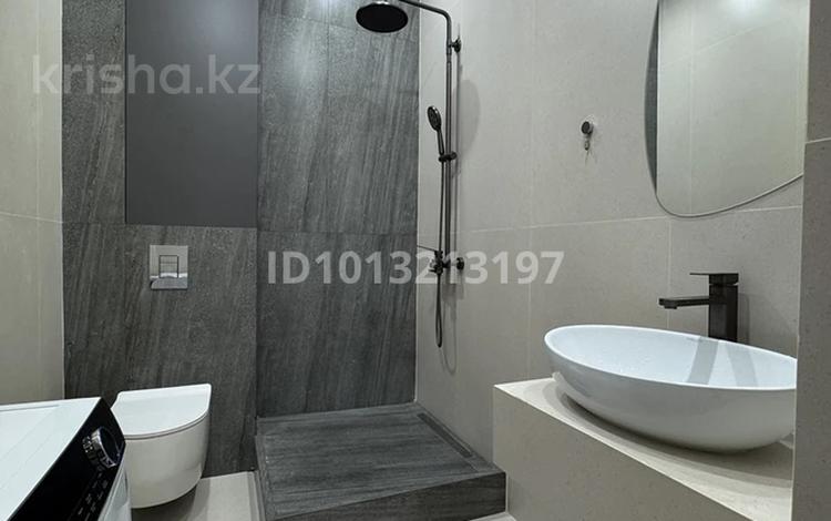1-комнатная квартира · 49.3 м² · 3/5 этаж, мкр. Алтын орда, мкр. Батыс 2 42/1 за 22 млн ₸ в Актобе — фото 2