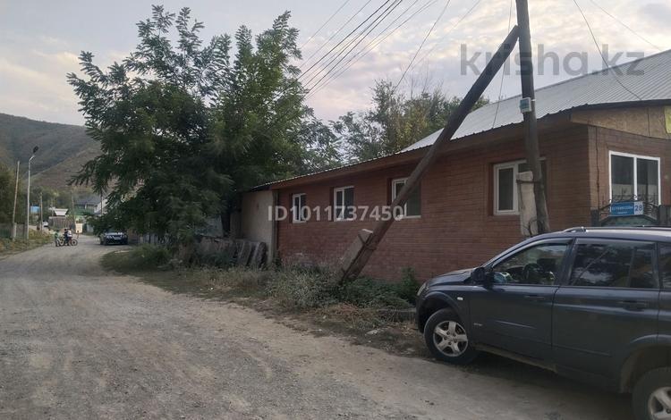 Жеке үй · 7 бөлме · 200 м² · 10 жүзд., Естемесова 28, бағасы: 40 млн ₸ в Коктобе — фото 2