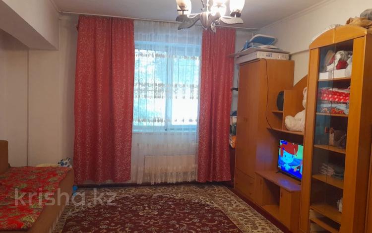 1-бөлмелі пәтер, 35 м², 1/5 қабат, мкр Жулдыз-2, дунентаева, бағасы: 16 млн 〒 в Алматы, Турксибский р-н — фото 4