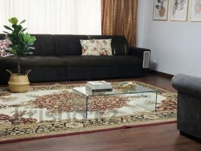 3-бөлмелі пәтер · 120 м² · 4/9 қабат, Байтурсынова 19, бағасы: 25 000 ₸ в Астане, Алматы р-н
