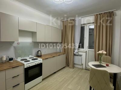 2-комнатная квартира · 43 м² · 1/13 этаж, Утеген батыра 17б — Толе би утеген батыра за 280 000 〒 в Алматы, Ауэзовский р-н