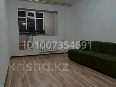3-бөлмелі пәтер · 69 м² · 4/5 қабат, Акбулак ш/а., Сулейменова 14 — Сулейменова, Желтоқсан, бағасы: 20.3 млн ₸ в Таразе, мкр Акбулак