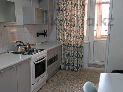 2-комнатная квартира · 55 м² · 5/5 этаж, мкр Тастак-3 — Тургут Озала Толе би за 300 000 〒 в Алматы, Алмалинский р-н