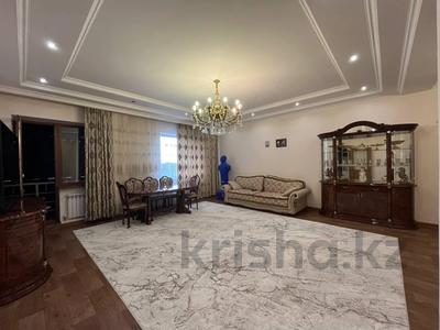 4-бөлмелі пәтер · 150 м² · 7/10 қабат, Момышулы 2в, бағасы: 61.9 млн ₸ в Астане, Алматы р-н
