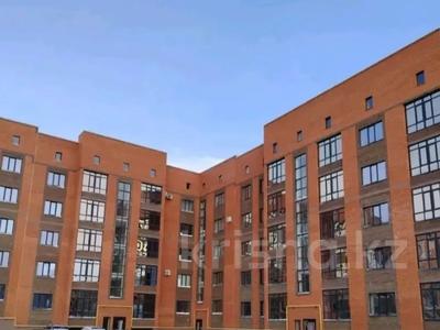 3-комнатная квартира · 91 м² · 5/5 этаж, мкр. Алтын орда, Ораза татеулы 100в — Амирхан за 19 млн ₸ в Актобе