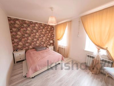 Жеке үй • 6 бөлмелер • 253 м² • 10 сот., Е 722 3 — Шоссе Қарқаралы, бағасы: 184.9 млн 〒 в Астане, Есильский р-н