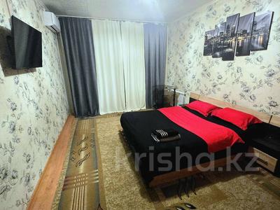 1-бөлмелі пәтер · 42 м² · 1/5 қабат, Мкр Алатау 22, бағасы: 11 000 ₸ в Таразе