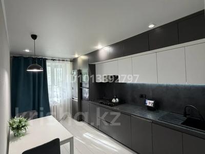 2-бөлмелі пәтер · 60 м² · 2/10 қабат, Гагарина 2/7, бағасы: 25 млн ₸ в Уральске