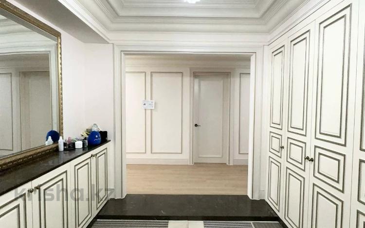 5-комнатная квартира, 220 м², 5/21 этаж, Аскарова за 198 млн 〒 в Алматы, Ауэзовский р-н — фото 2