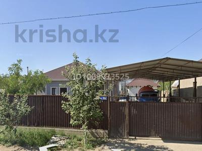 Отдельный дом · 5 комнат · 200 м² · 6 сот., пгт Балыкши, Калмуханова 51 — Напротив ресторана Ак Отау за 36 млн ₸ в Атырау