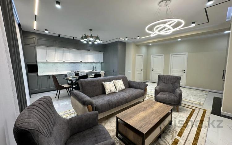 3-бөлмелі пәтер · 80 м² · 1/3 қабат, Батырбекова 30/2 — Напротив Royal Grand Hotel, бағасы: 500 000 ₸ в Туркестане — фото 2