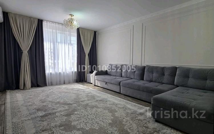3-комнатная квартира · 92 м² · 9/9 этаж, мкр Аккент 4 за 47 млн ₸ в Алматы, Алатауский р-н — фото 2