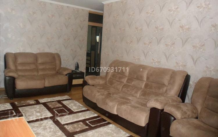 2-бөлмелі пәтер · 70 м² · 2/16 қабат, Куйши Дина 31 — Абылай хана, бағасы: 18 000 ₸ в Астане, Алматы р-н — фото 2