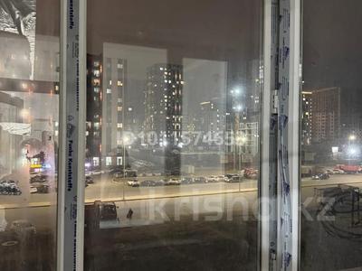 2-бөлмелі пәтер · 46 м² · 3/9 қабат, Нажимеденова 17, бағасы: 24 млн ₸ в Астане, Сарайшык р-н