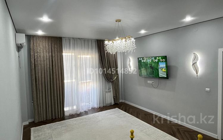 3-комнатная квартира · 84.5 м² · 6 этаж, мкр Шымсити, Туркия 1/1А — Туркия 1/1А за 210 000 ₸ в Шымкенте, Абайский р-н — фото 2