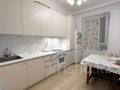 3-комнатная квартира · 74 м² · 3/9 этаж, Туран 42 за 57 млн ₸ в Астане, Есильский р-н