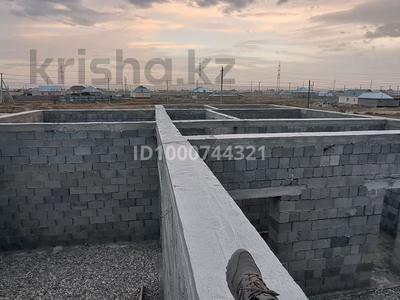 Отдельный дом · 6 комнат · 165 м² · 8 сот., Наркескен 70 — Новая школа. за 7.5 млн 〒 в Таразе