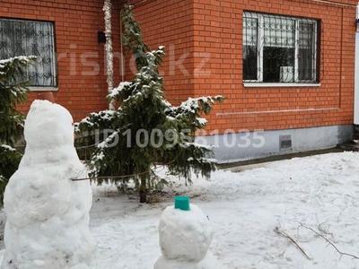 Часть дома · 4 комнаты · 176 м² · 5 сот., Егизбаева 45 за 800 000 〒 в Уральске