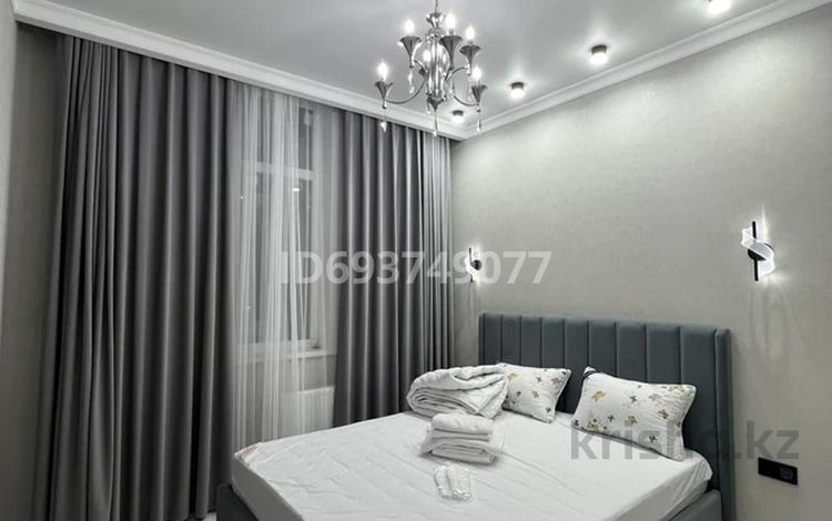 2-комнатная квартира, 43 м² посуточно, Нажмеденова за 19 000 〒 в Астане, Алматы р-н — фото 2