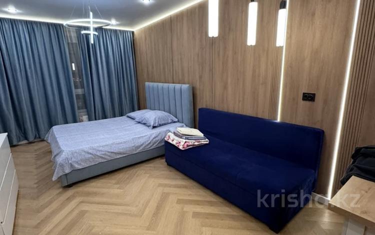 1-комнатная квартира · 50 м², Муратбаева 45 за 18 000 ₸ в Алматы, Алмалинский р-н — фото 2