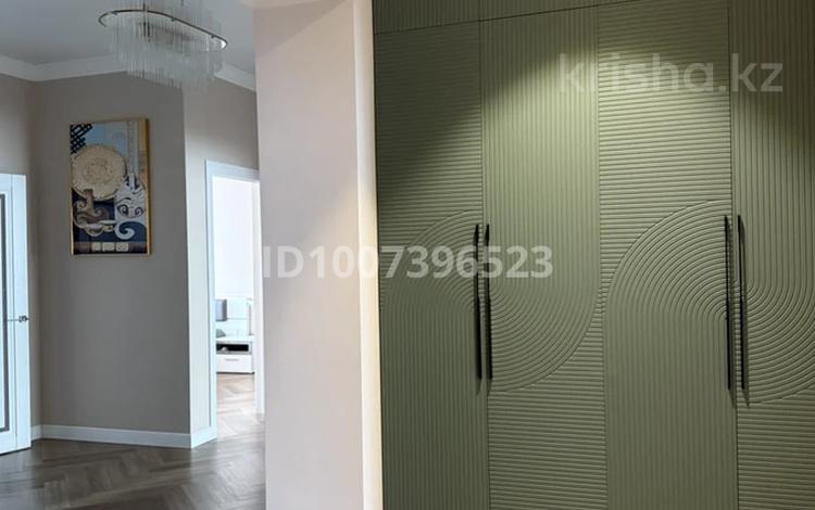 4-бөлмелі пәтер · 140.5 м² · 4/5 қабат, мкр. Алтын орда, Мангилик Ел 30Б, бағасы: 60 млн ₸ в Актобе — фото 2