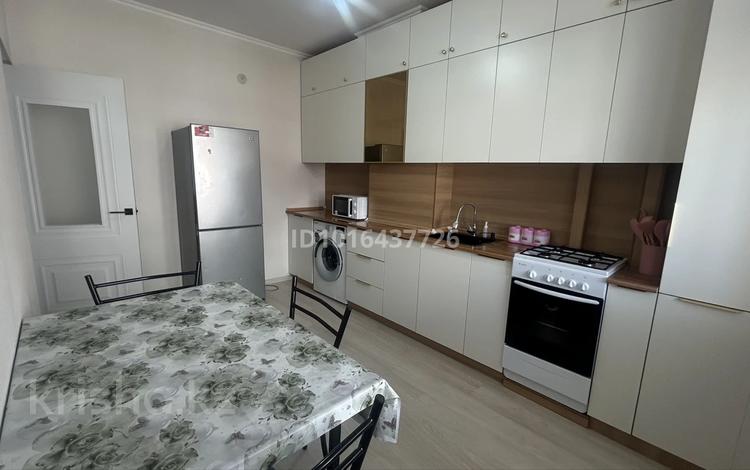 3-бөлмелі пәтер · 76.8 м² · 3/5 қабат, 36 30, бағасы: 120 000 ₸ в Туркестане — фото 2
