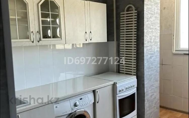 1-бөлмелі пәтер · 30 м² · 3/10 қабат, 11-й мкр 7, бағасы: 10 млн ₸ в Актау — фото 2