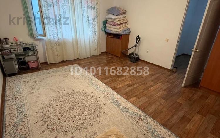 1-бөлмелі пәтер · 46 м² · 4/5 қабат, мкр Сары Арка, кулманова 147, бағасы: 17 млн ₸ в Атырау — фото 2