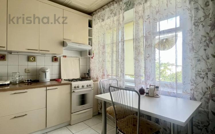 3-комнатная квартира · 84 м² · 5/5 этаж, Есет Батыра 71/1 за 18 млн ₸ в Актобе — фото 2