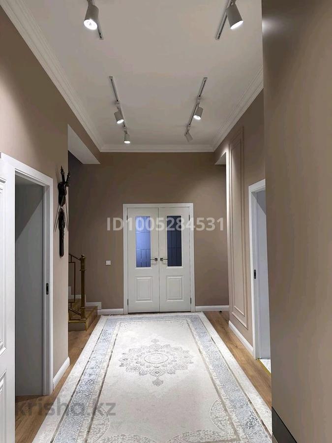 Отдельный дом · 6 комнат · 205 м² · 205 сот.
