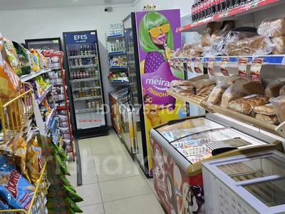 Готовый бизнес, недвижимость с земельным участком · 68 м² за ~ 80.8 млн 〒 в Уральске, мкр Кунаева