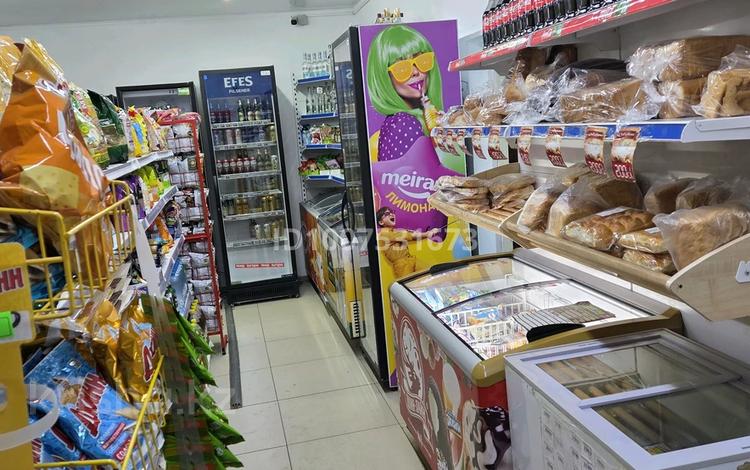 Готовый бизнес, недвижимость с земельным участком · 68 м² за ~ 80.8 млн 〒 в Уральске, мкр Кунаева — фото 2