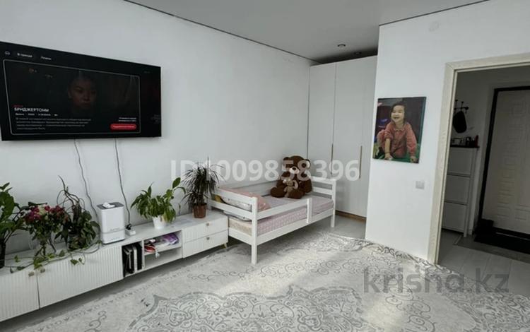 1-комнатная квартира · 39 м² · 8/8 этаж, Аманжол Болекпаев 12 за 180 000 ₸ в Астане, Алматы р-н — фото 2