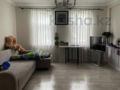 3 комнаты · 80 м², мкр Коктобе, Орманова 15 — Орманова толе би за 100 000 〒 в Алматы, Медеуский р-н