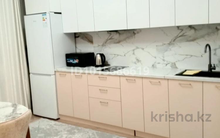 1-бөлмелі пәтер · 50 м² · 1/12 қабат, Сейфуллина 469/1 блок 1-10, бағасы: 20 000 ₸ в Алматы, Алмалинский р-н — фото 2