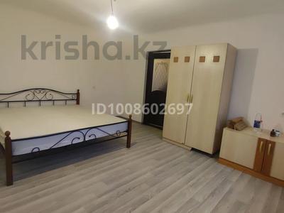 Часть дома · 2 комнаты · 50 м² · 8 сот., Автомобилист — По верхней трассе за 115 000 〒 в Каскелене