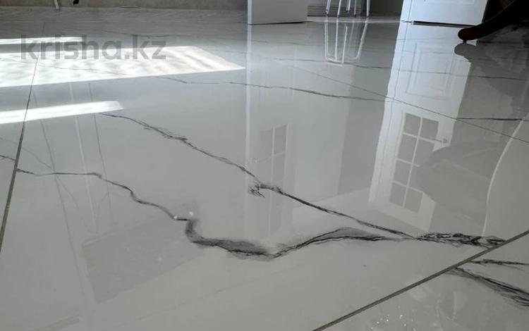 2-бөлмелі пәтер · 46.3 м² · 3/5 қабат, проспект Абилкайыр хана, бағасы: 12 млн ₸ в Актобе — фото 2