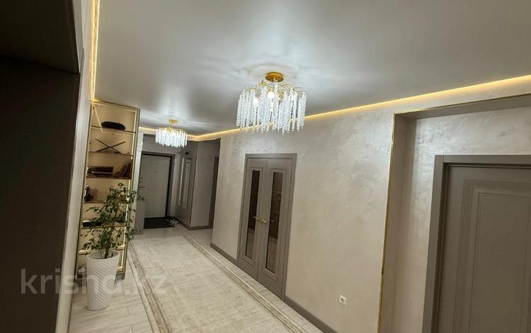 3-бөлмелі пәтер · 112 м² · 3/9 қабат, мкр. Алтын орда, бағасы: 41 млн ₸ в Актобе — фото 2