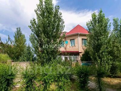 Отдельный дом · 5 комнат · 400 м² · 10 сот., Балкантау 99 за 190 млн 〒 в Астане, Алматы р-н