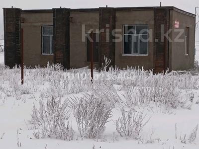 Отдельный дом · 3 комнаты · 100 м² · 9 сот., мкр Кунгей , Жакана Смакова 99 — 10 минут пешком до школы за 16.7 млн 〒 в Караганде, Казыбек би р-н