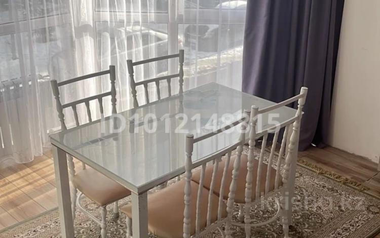 1-бөлмелі пәтер · 50 м² · 2/5 қабат, Абылай хана 2/5, бағасы: 200 000 ₸ в Каскелене — фото 2
