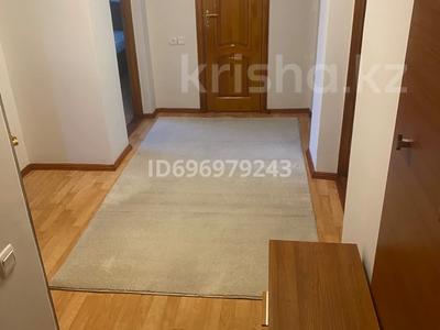 3-комнатная квартира · 75 м² · 2/5 этаж, Жибекжолы 33 за 350 000 ₸ в Алматы, Медеуский р-н
