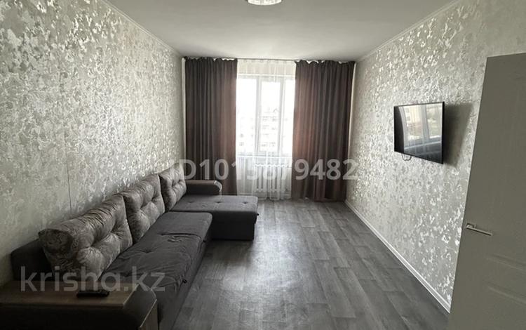 1-бөлмелі пәтер · 42.2 м² · 5/7 қабат, Балапанова 27, бағасы: 120 000 ₸ в Талдыкоргане, мкр Болашак — фото 2