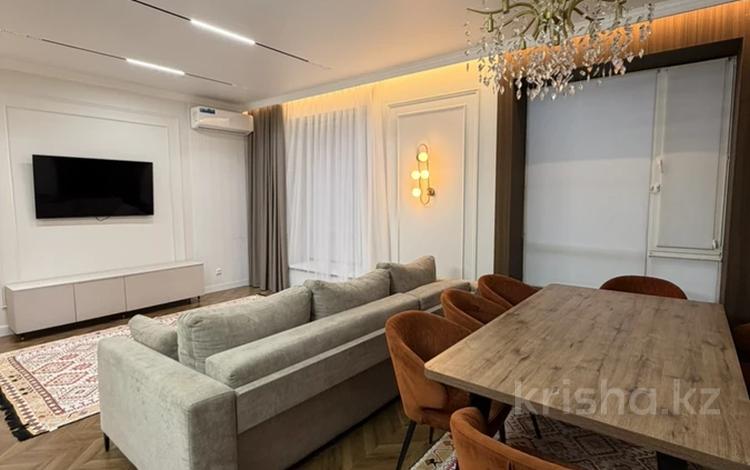 3-комнатная квартира · 90 м² · 6/12 этаж, Бухар жырау 27 за 500 000 ₸ в Астане, Есильский р-н — фото 2