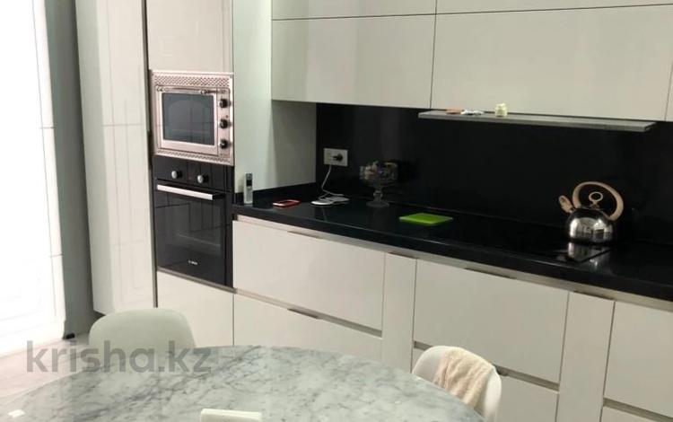 2-комнатная квартира · 48 м² · 10/15 этаж, Манаса 109а за 62 млн ₸ в Алматы, Алмалинский р-н — фото 2
